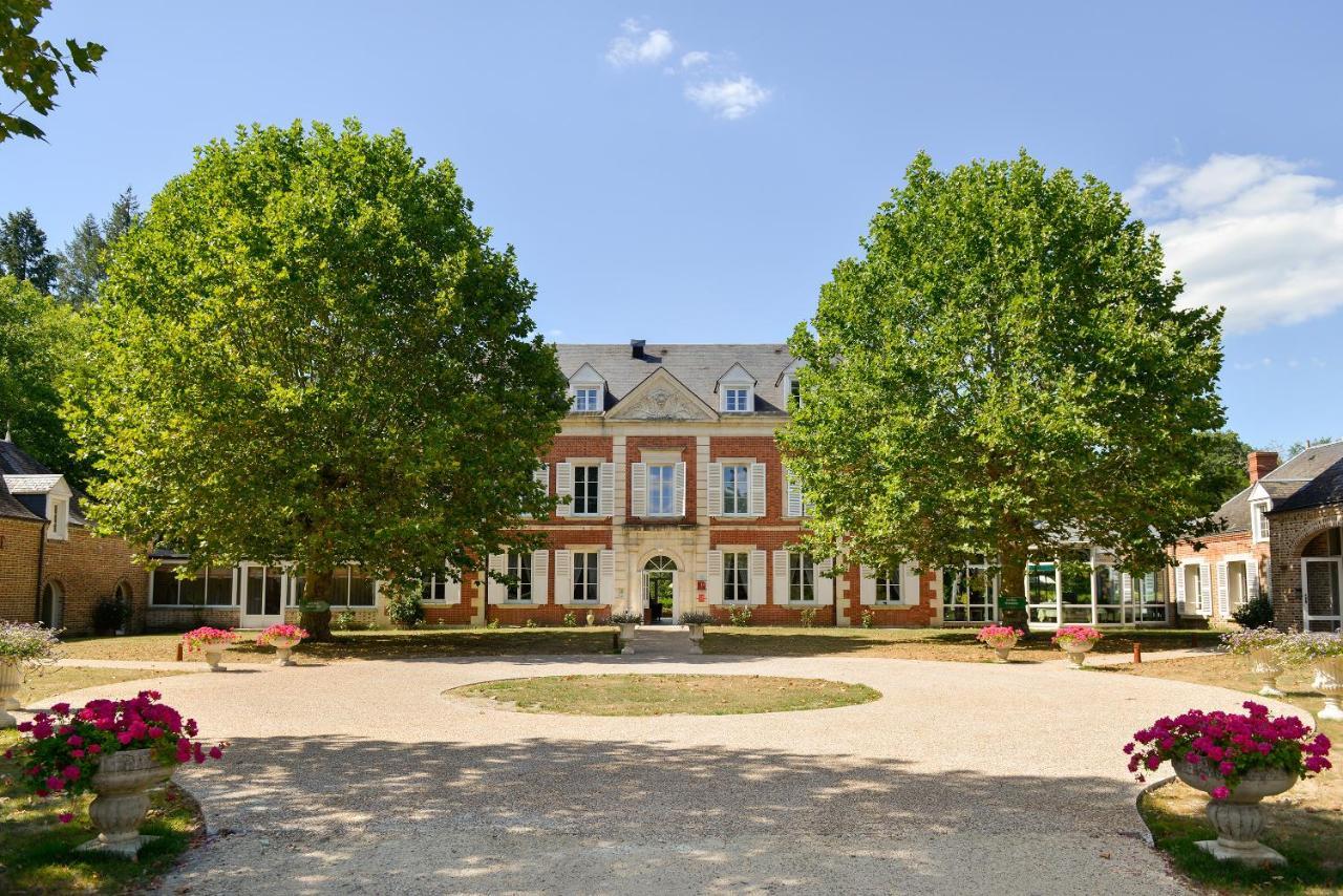 Hotel Logis Domaine De Valaudran Salbris Exterior foto
