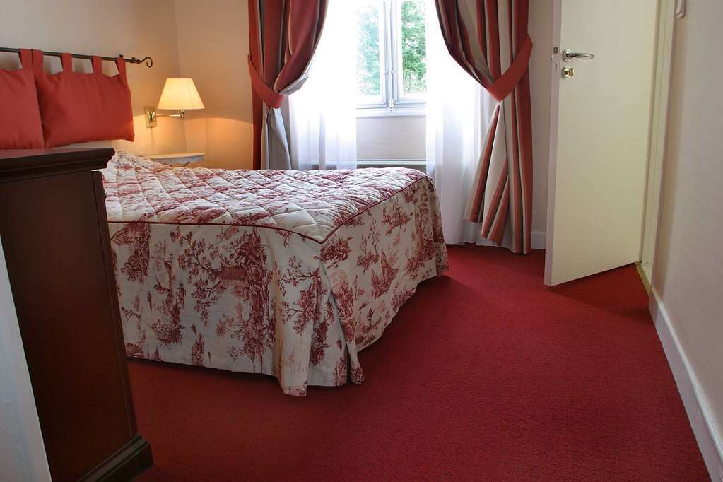 Hotel Logis Domaine De Valaudran Salbris Zimmer foto
